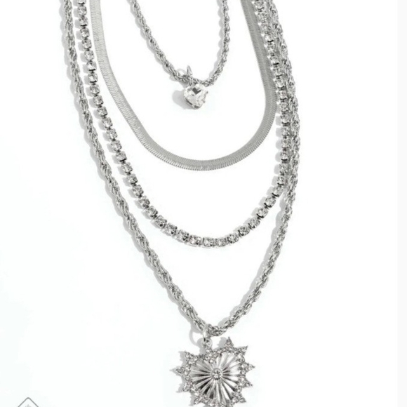 Paparazzi Silver Layered Necklace with Starburst Pendant Excessive Embellishment - Picture 1 of 5